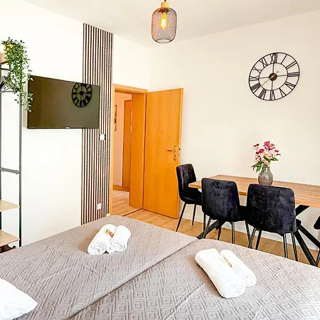 Moin - W#apartments Mit Parkplatz, Office & Wifi Διαμέρισμα *